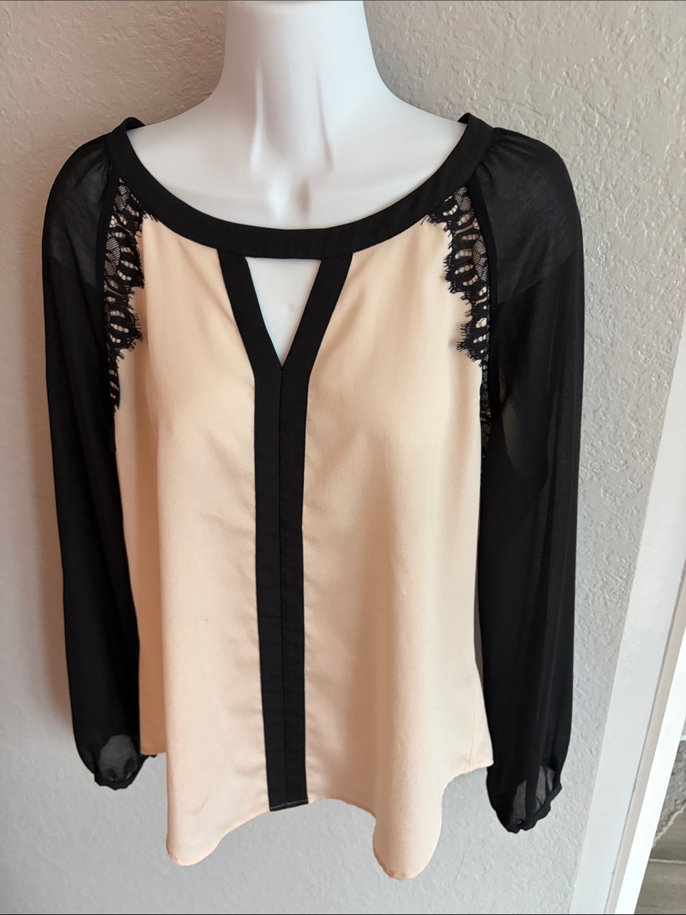 New York & Company Soft Blush Sleeveless Blouse